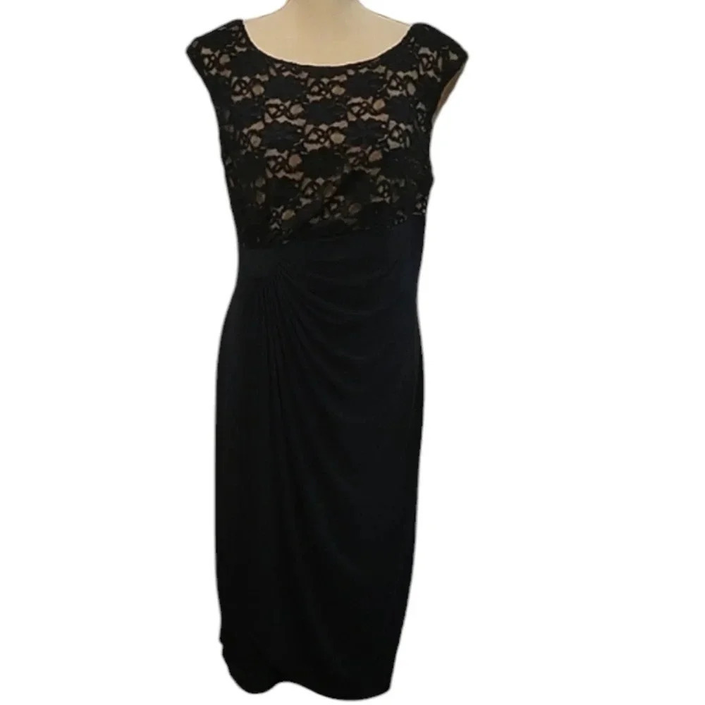 Signature Sadie Dress - Picture 2 of 7